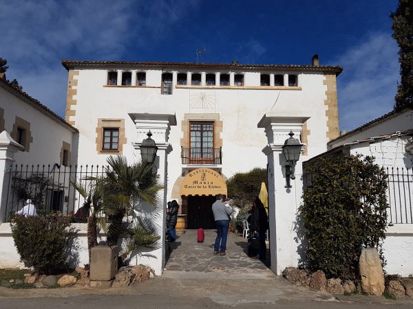 バルセロナからほど近いレストラン「Torre de la Llebre」