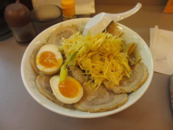 とんこつラーメン