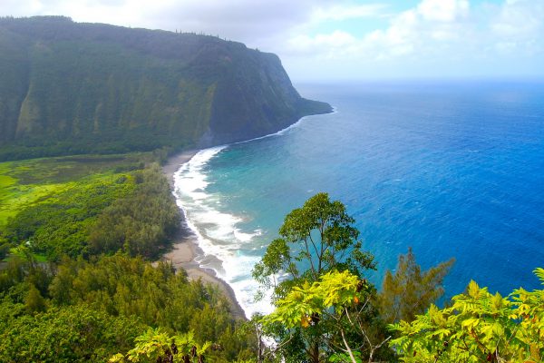 ハワイ島のワイピオ渓谷