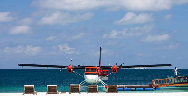 モルディブのマーレからは水上飛行機で移動