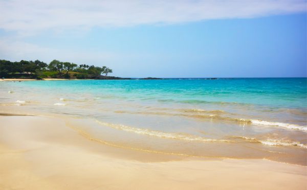 ハワイ島では珍しい白砂のハプナビーチ