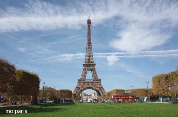 シャン・ドマルス公園でピクニックはいかが？