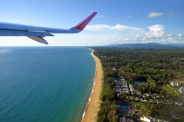 アンダマン海と飛行機