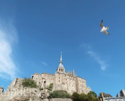 モンサンミッシェル、青空。