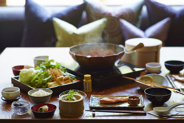 朝食はお部屋食・星のや京都