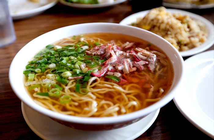 ハワイ風ラーメン「サイミン」