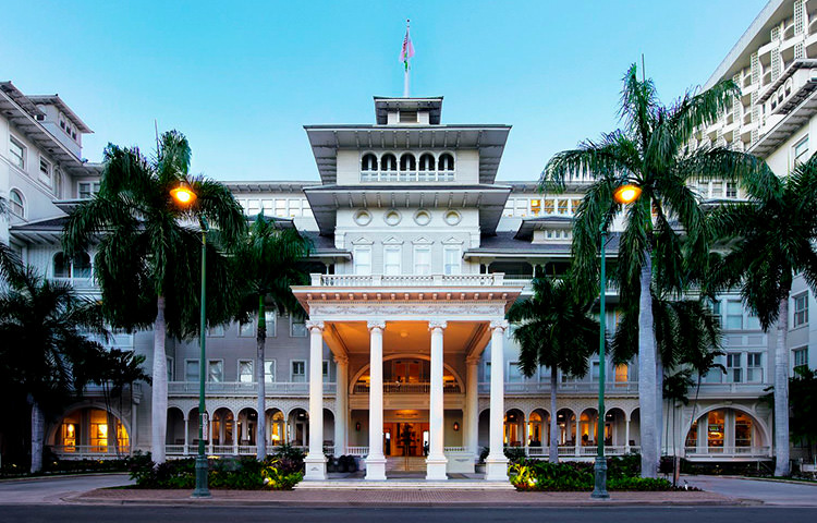 (C)MOANA SURFRIDER A WESTIN RESORT & SPA