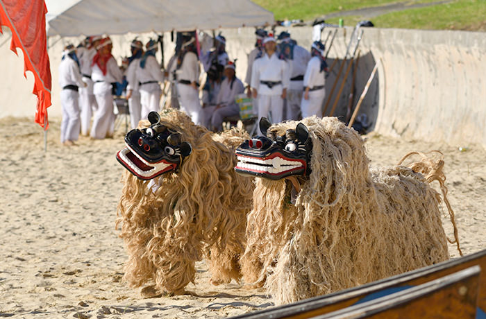 祖納の節祭（獅子舞）